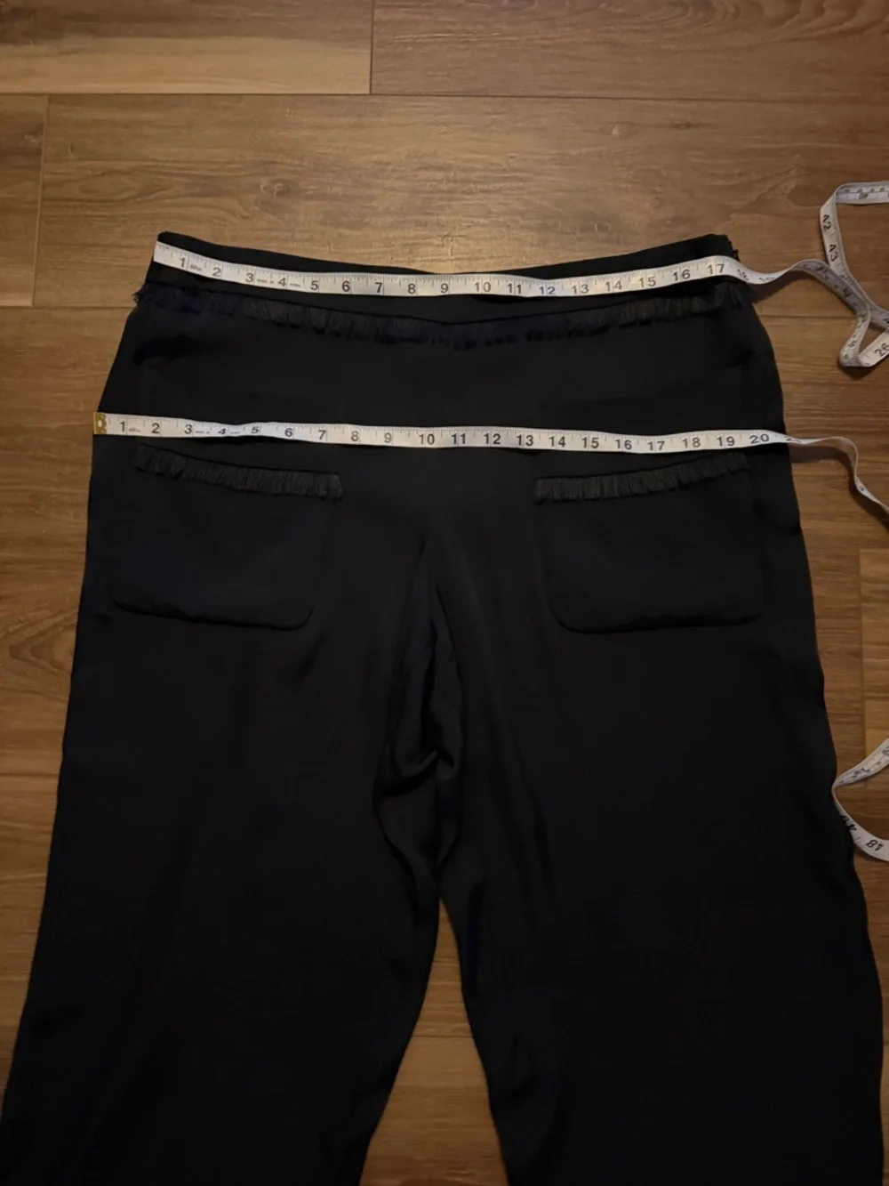 Black Chanel fringe viscose pants. FR42